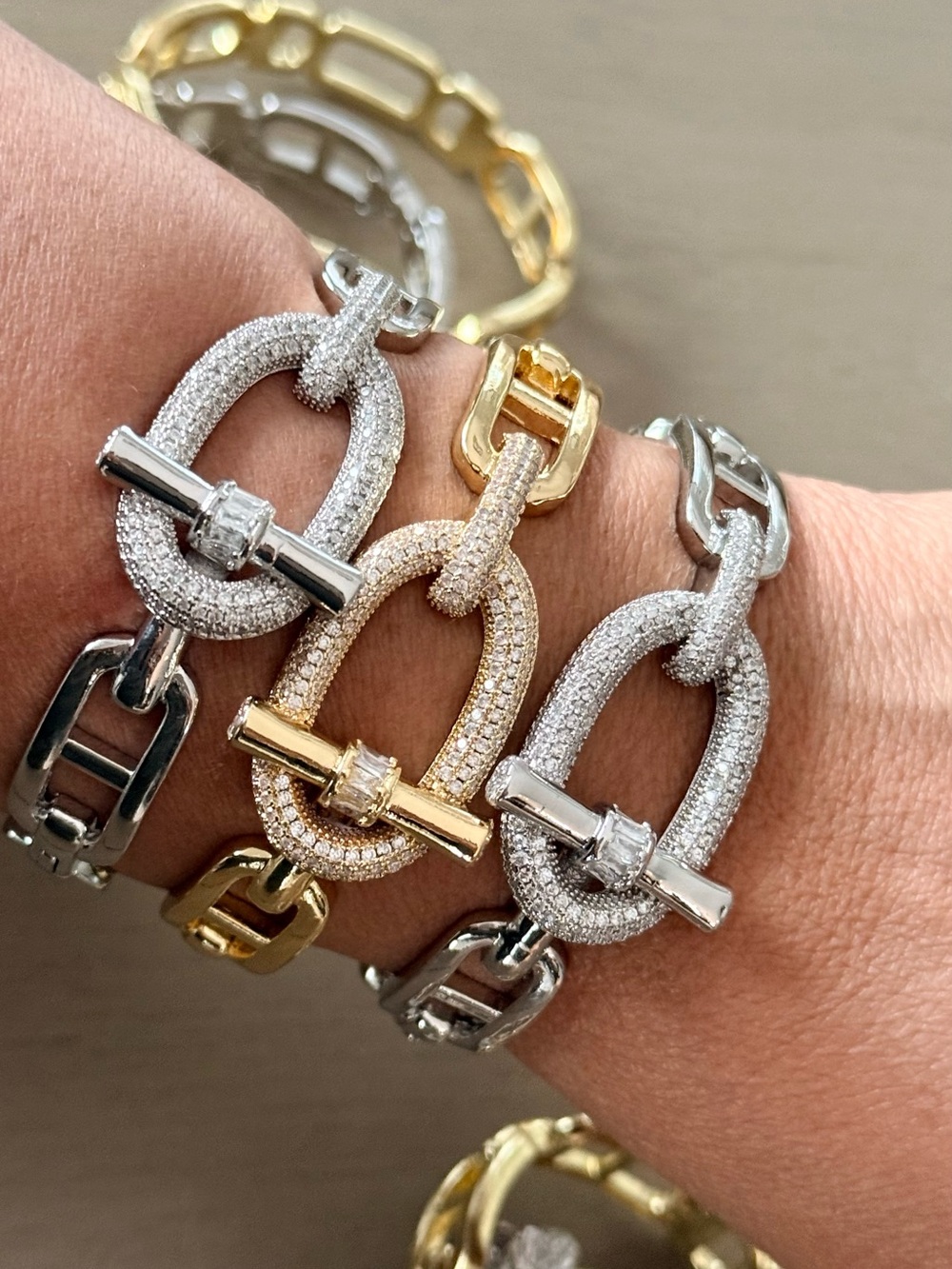 Silver  Oval Toggle Bracelet